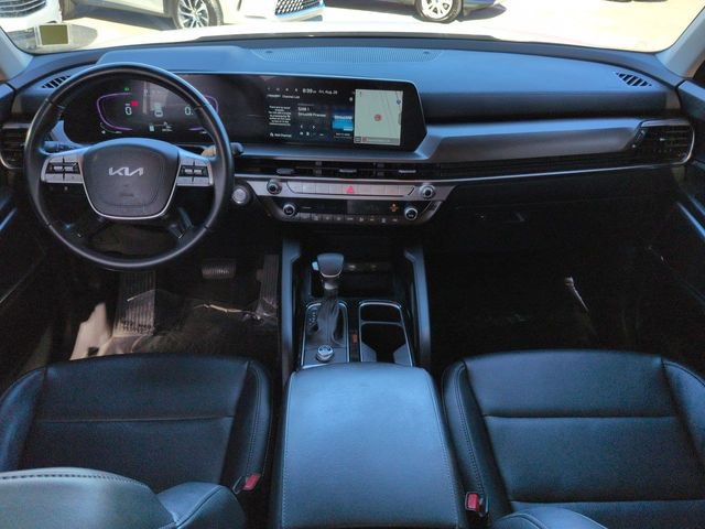 Used 2025 Kia Telluride LX FWD image 14