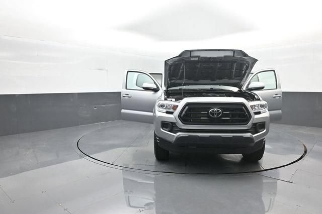 Used 2023 Toyota Tacoma SR AWD/4WD image 47