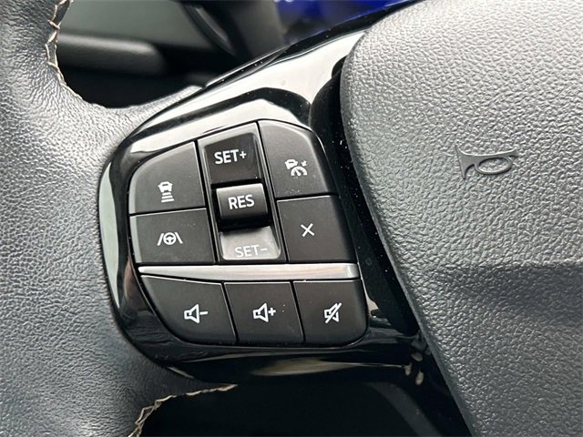 Certified 2022 Ford Escape Titanium w/ Titanium Elite Package image 34