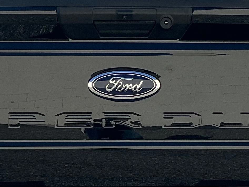 Certified 2024 Ford F250 XL w/ STX Appearance Package image 93