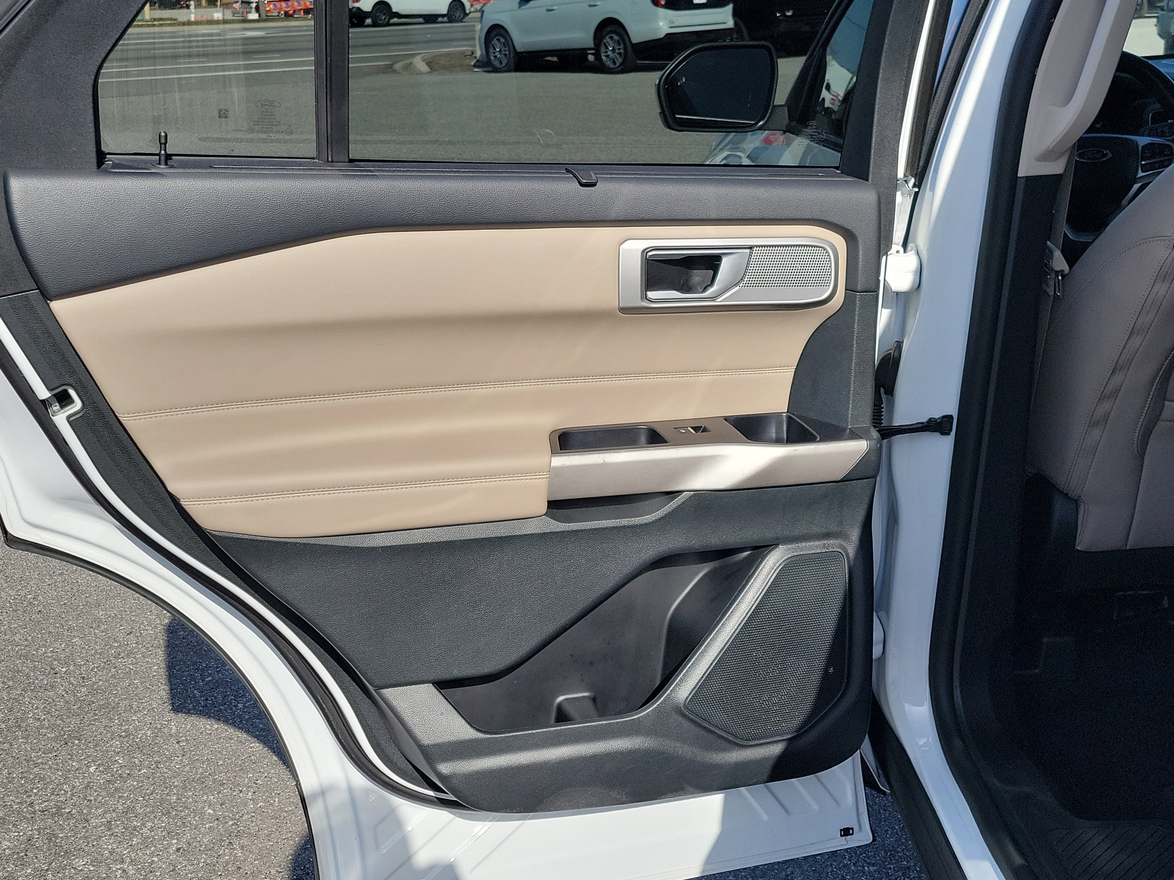 Certified 2023 Ford Explorer Limited image 25