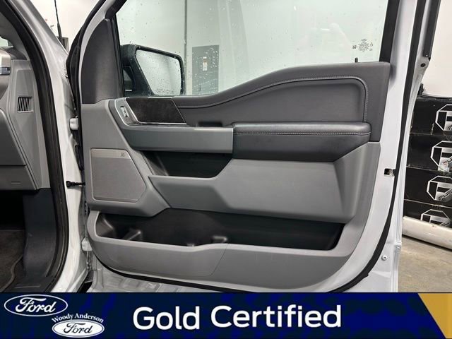 Certified 2022 Ford F150 XLT w/ Equipment Group 302A High image 32