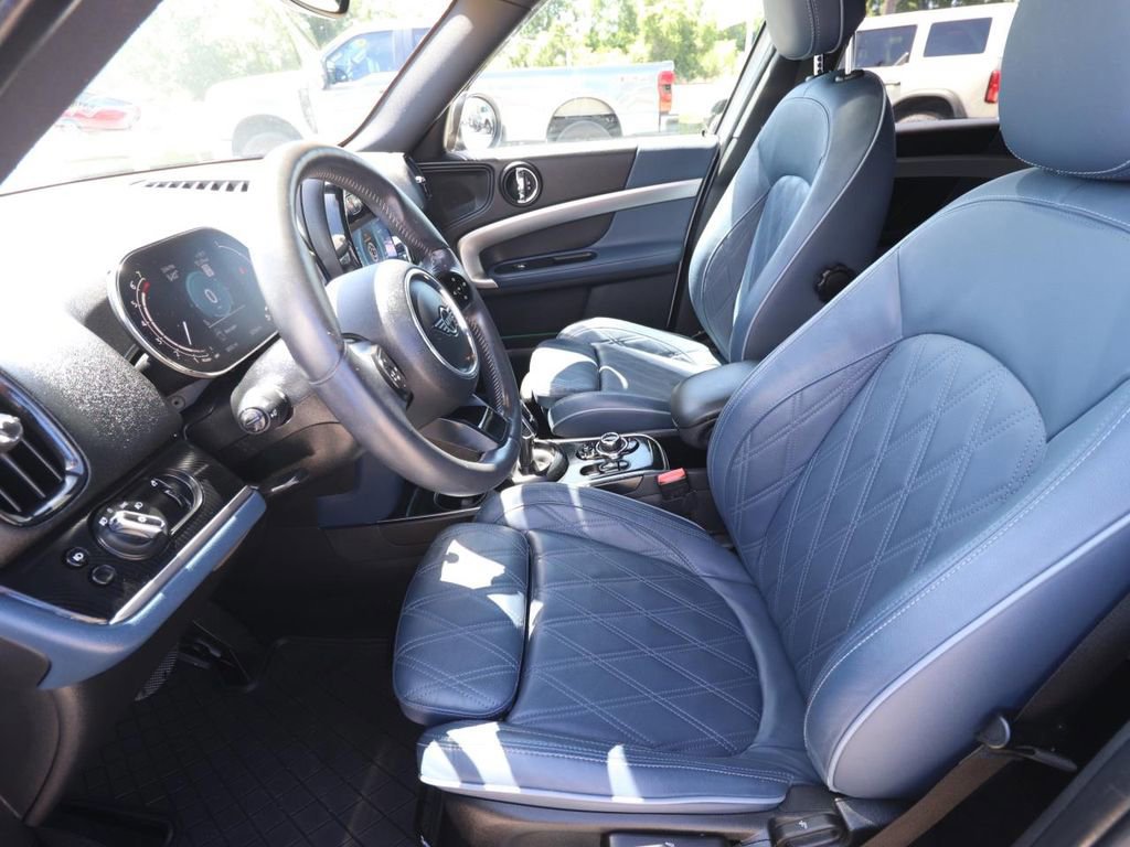 Used 2024 MINI Cooper Countryman S w/ Signature Upholstery Package FWD image 8