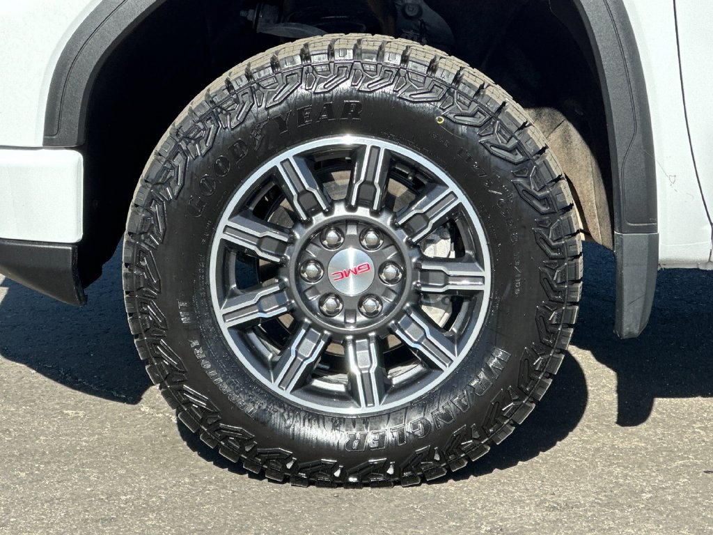 Used 2025 GMC Sierra 1500 AT4 AWD/4WD image 25