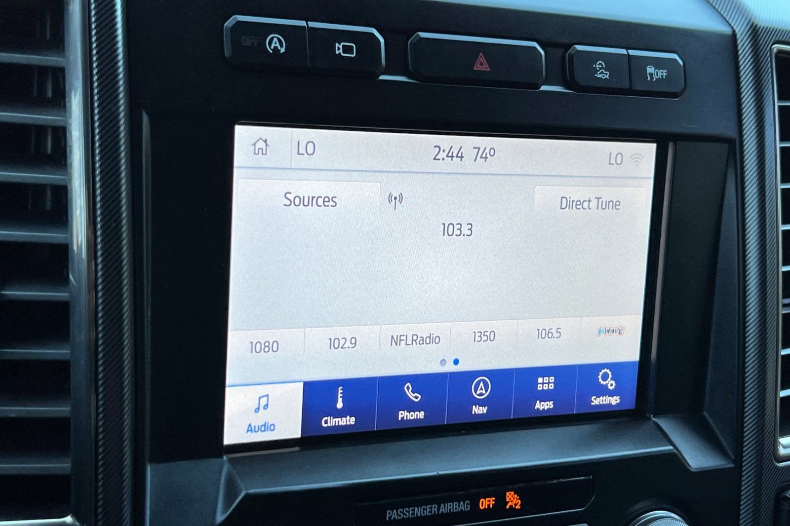 Certified 2020 Ford F150 Raptor w/ Equipment Group 802A Luxury image 18