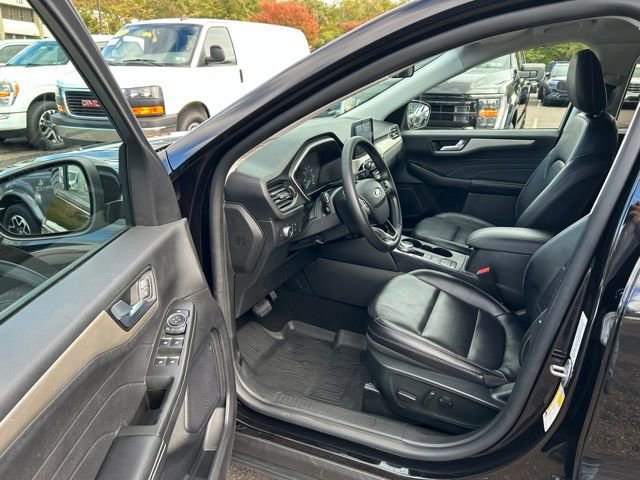 Certified 2022 Ford Escape SEL image 15