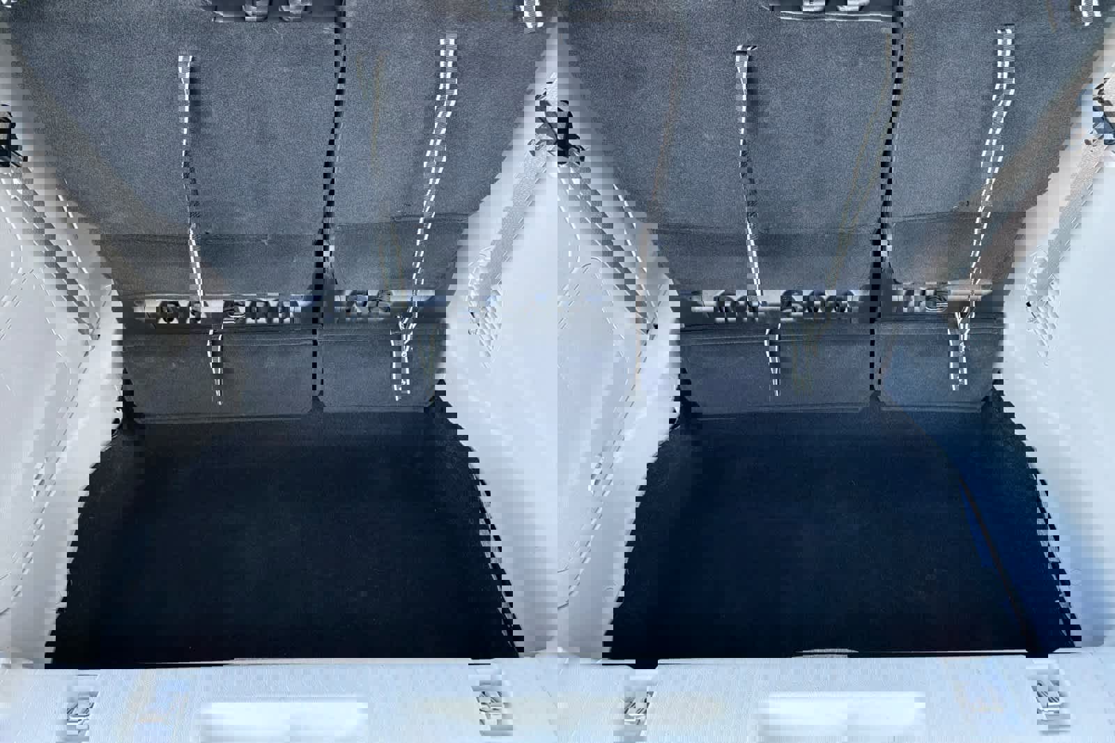 Used 2023 Chrysler Pacifica Limited image 16