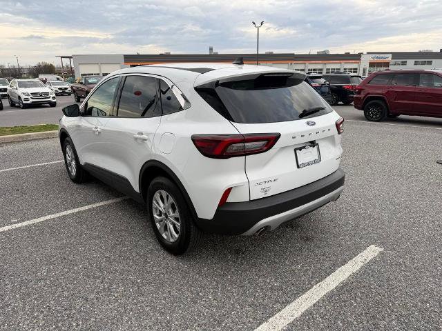 Certified 2024 Ford Escape Active image 3