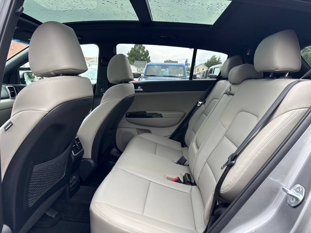 Used 2020 Kia Sportage S w/ S Premium Package AWD/4WD image 15