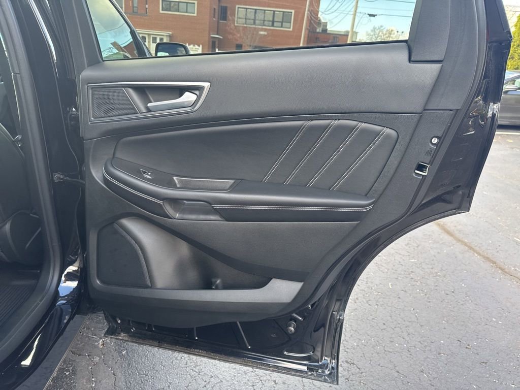 Certified 2022 Ford Edge ST image 35