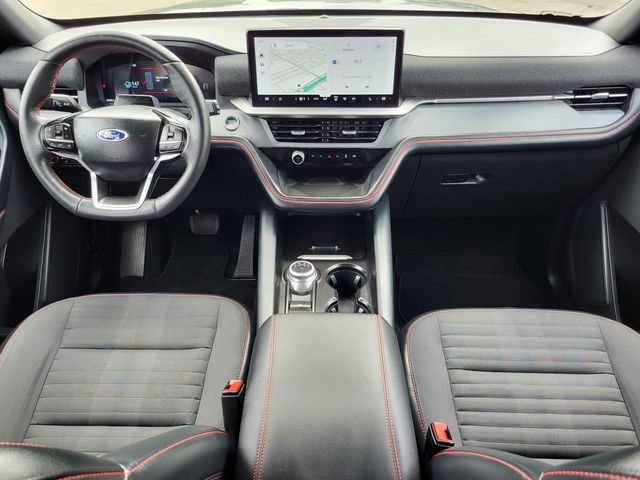 Certified 2025 Ford Explorer ST-Line w/ ST-Line Street Pack AWD/4WD image 16