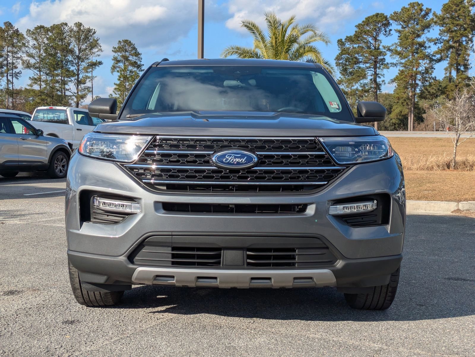 Certified 2023 Ford Explorer XLT w/ Equipment Group 202A image 8