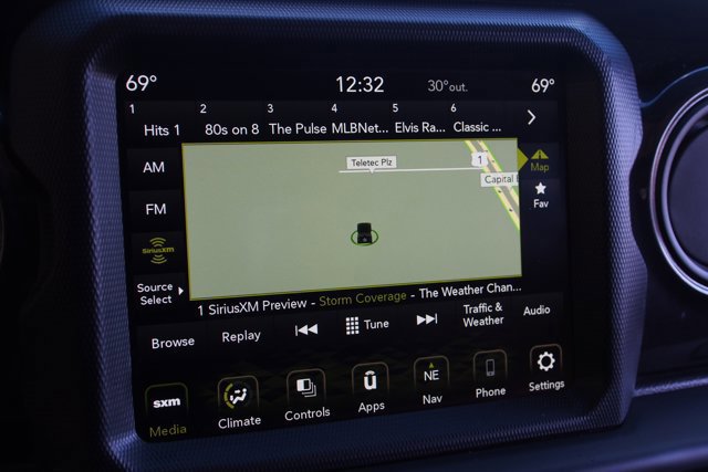 Used 2022 Jeep Gladiator Sport image 31