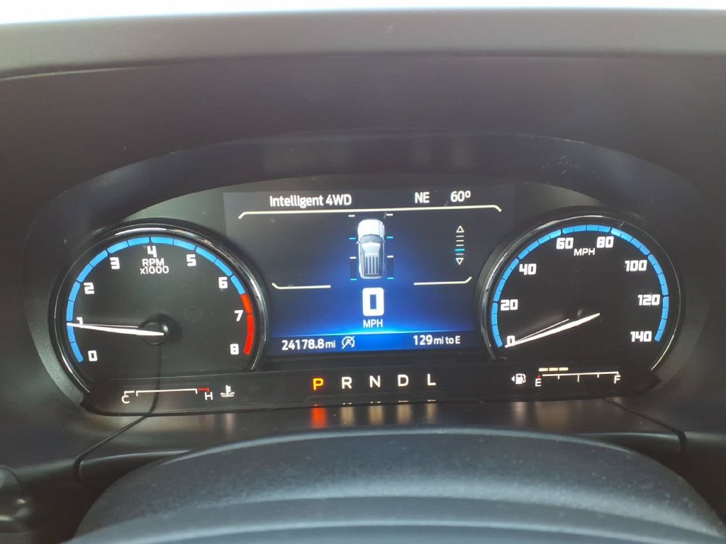 Certified 2023 Ford Bronco Sport Outer Banks w/ Tech Package AWD/4WD image 18