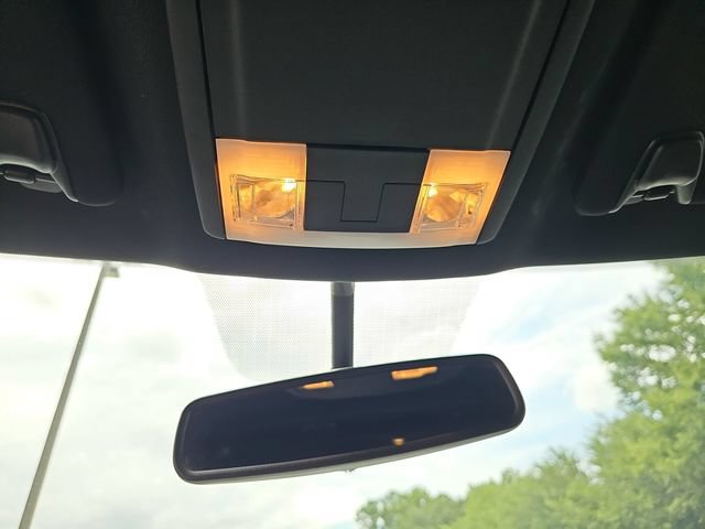 Certified 2019 Ford Explorer XLT w/ Equipment Group 202A FWD image 33