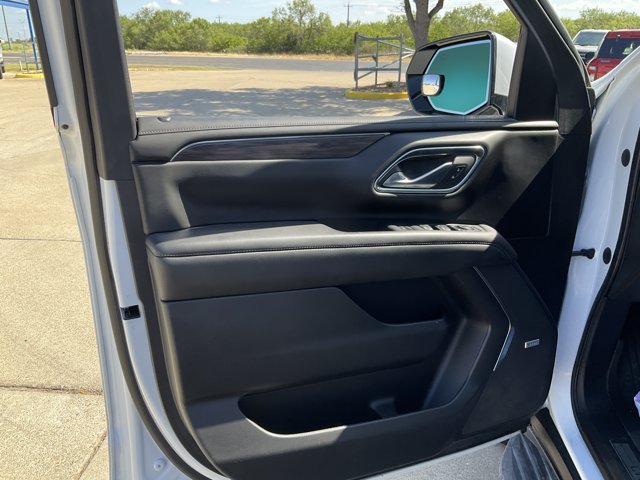 Used 2023 Chevrolet Tahoe LT w/ LT Signature Plus Package RWD image 7