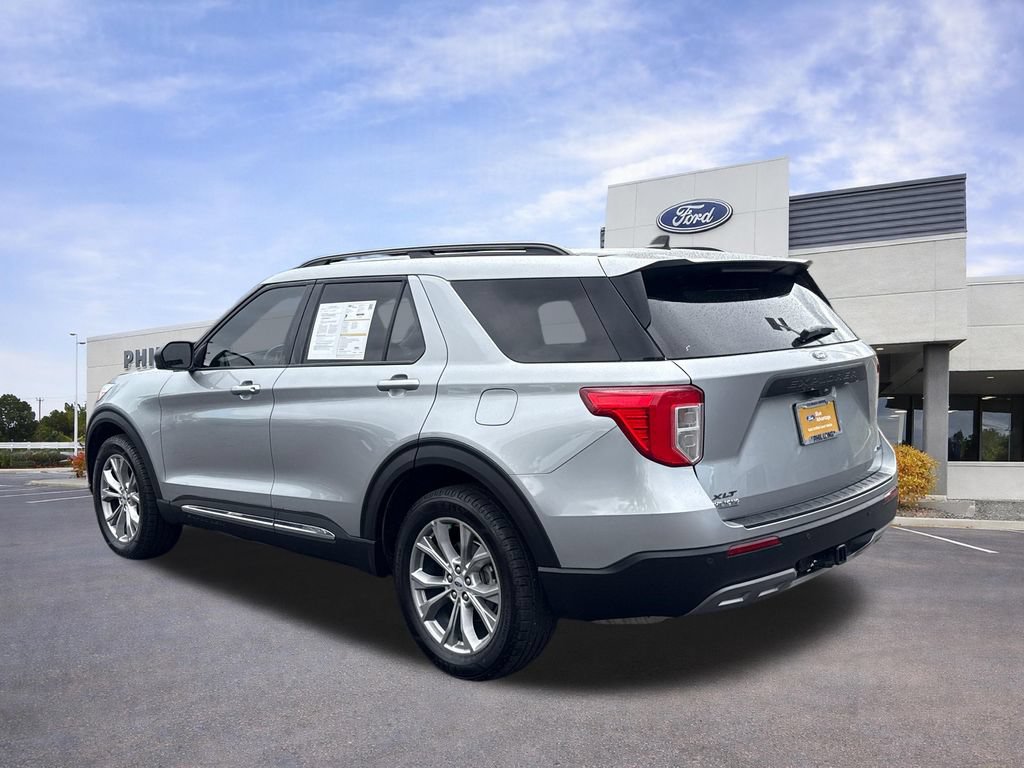 Certified 2023 Ford Explorer XLT w/ Equipment Group 202A AWD/4WD image 6