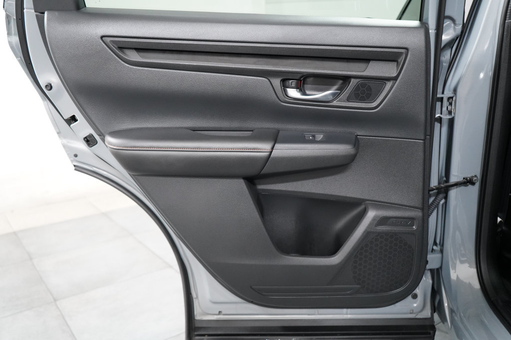 Used 2025 Honda CR-V Sport-L image 31