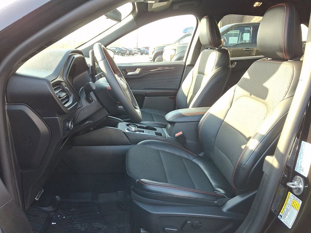 Certified 2024 Ford Escape ST-Line Select w/ Tech Pack #1 image 14