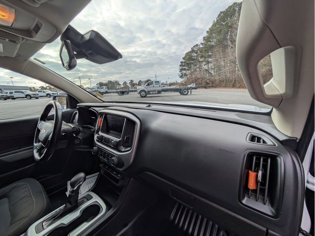 Used 2022 Chevrolet Colorado LT w/ Fleet Safety Package image 25