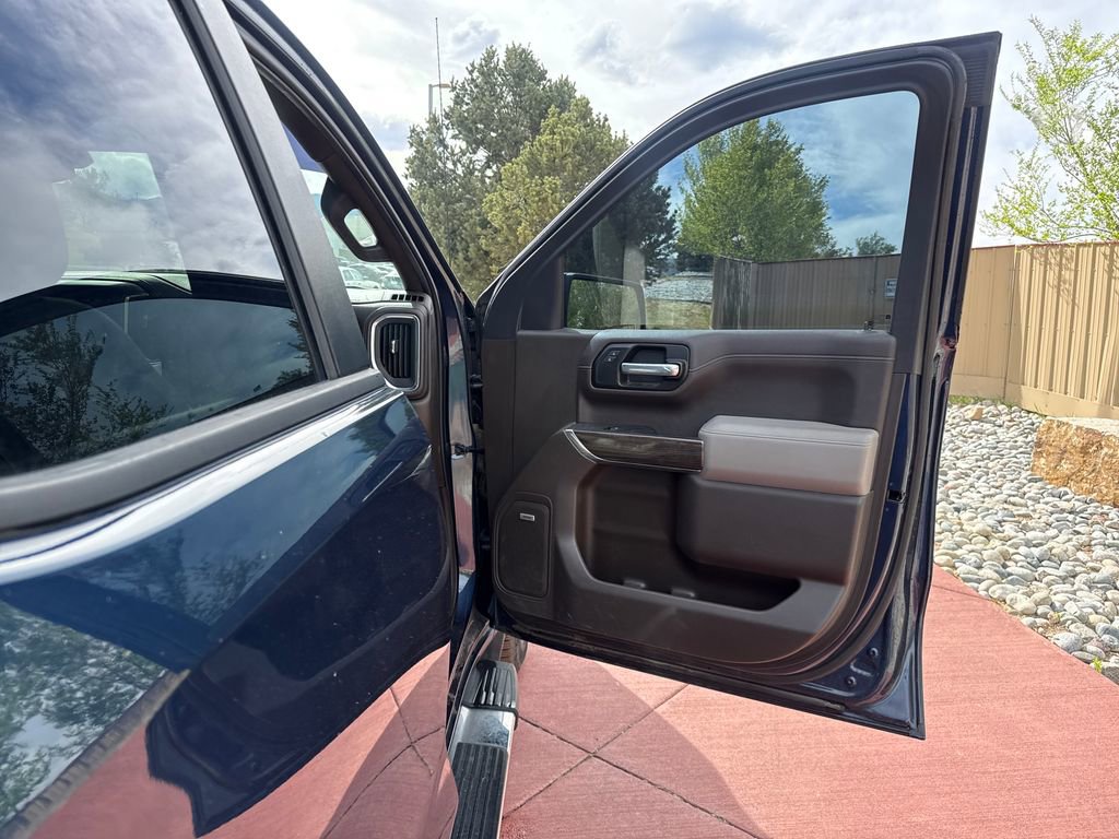 Used 2022 Chevrolet Silverado 1500 RST w/ Convenience Package II AWD/4WD image 27