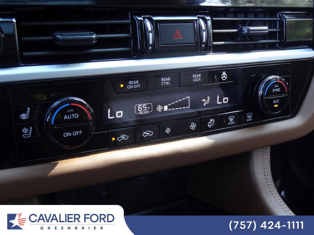 Used 2024 Nissan Pathfinder Platinum AWD/4WD image 37