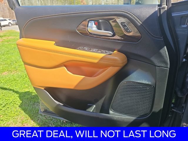 Used 2022 Chrysler Pacifica Pinnacle AWD/4WD image 27