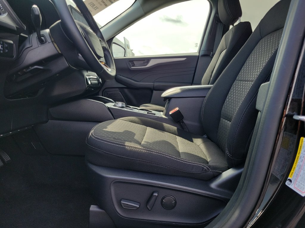 Certified 2024 Ford Escape Active w/ Tech Pack #1 FWD image 20