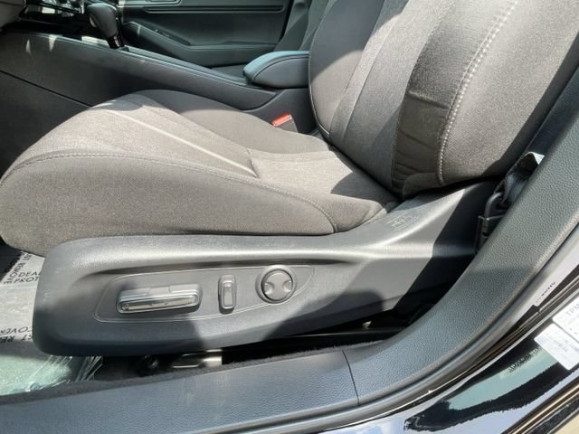 Used 2024 Honda Accord Sport image 13
