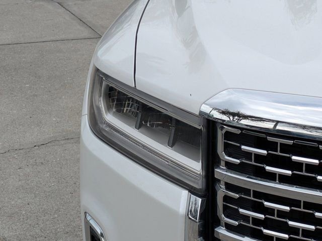 Used 2020 GMC Acadia Denali w/ Technology Package image 9