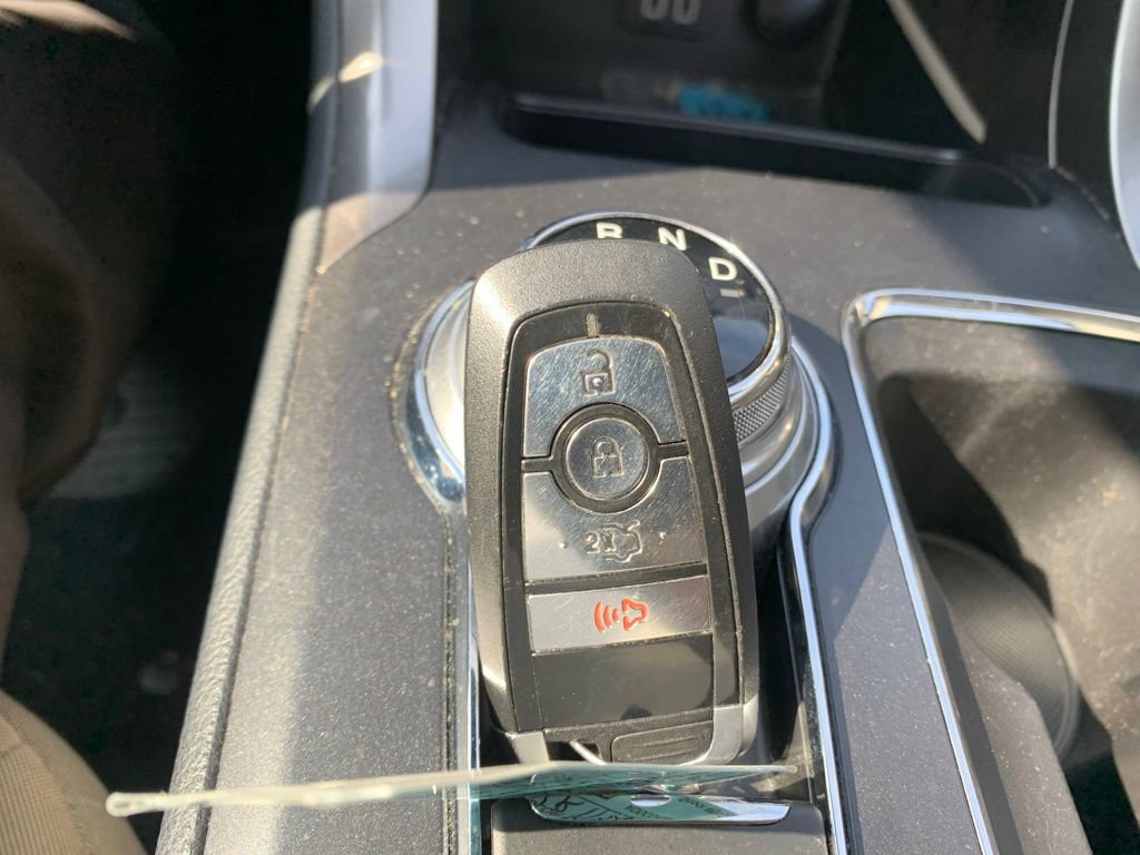 Certified 2019 Ford Fusion SE FWD image 49
