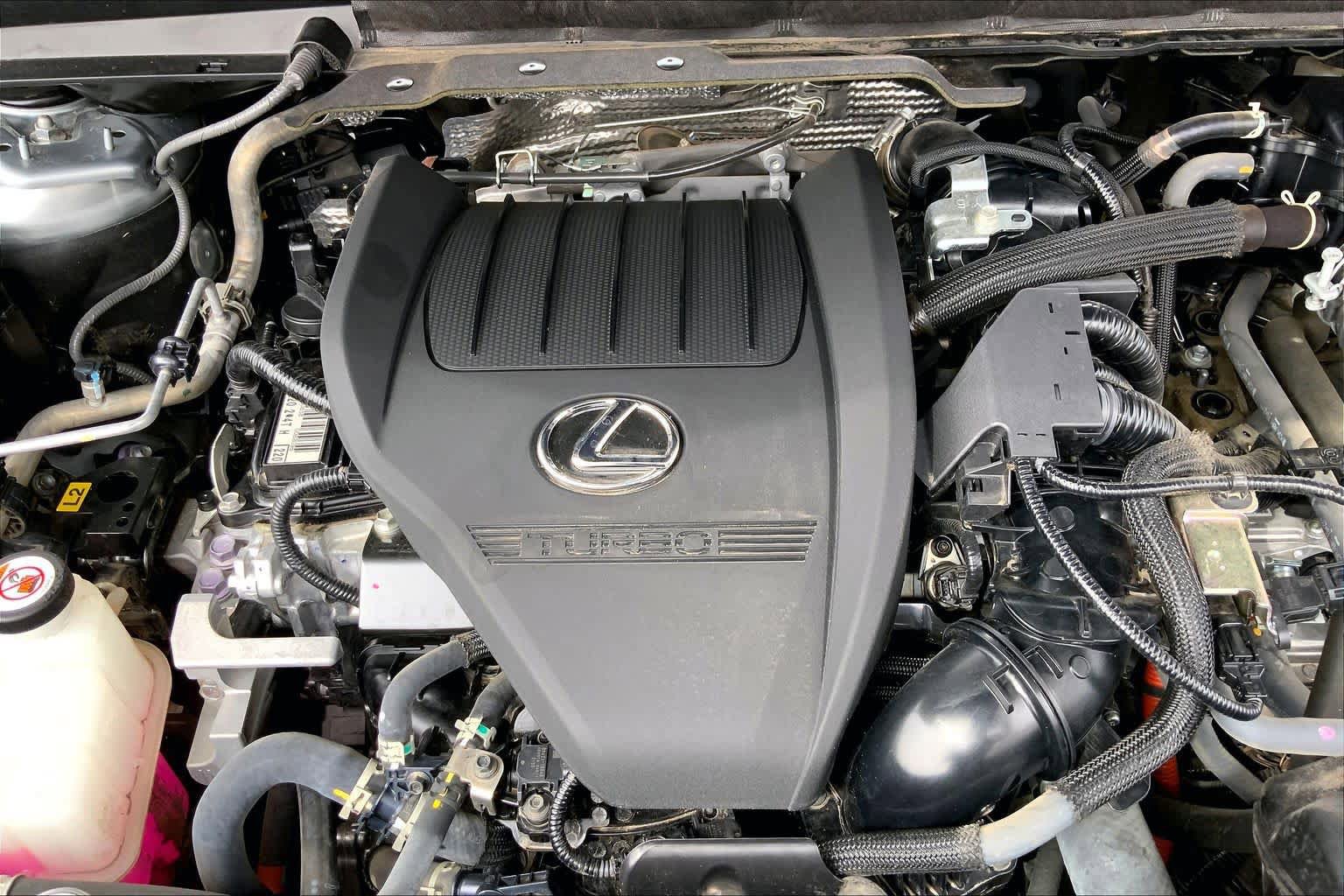 Used 2023 Lexus RX 500h F Sport w/ Accessory Package (Z1) AWD/4WD image 32