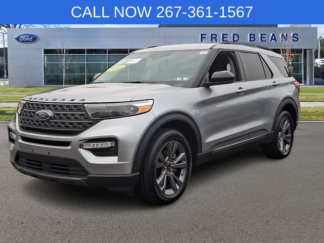 Certified 2022 Ford Explorer XLT w/ Equipment Group 202A AWD/4WD image 5