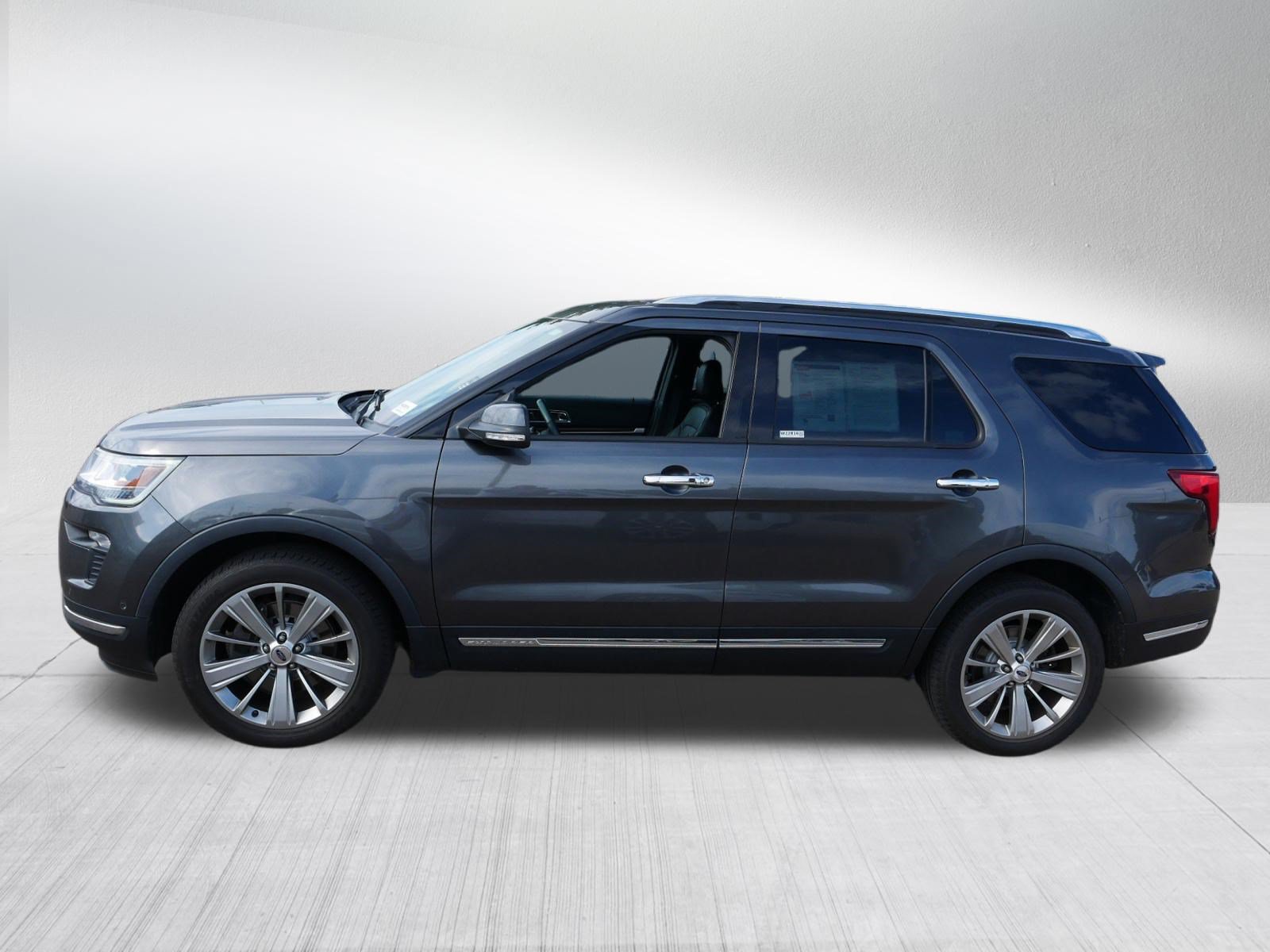 Certified 2018 Ford Explorer Limited w/ Equipment Group 301A AWD/4WD image 4