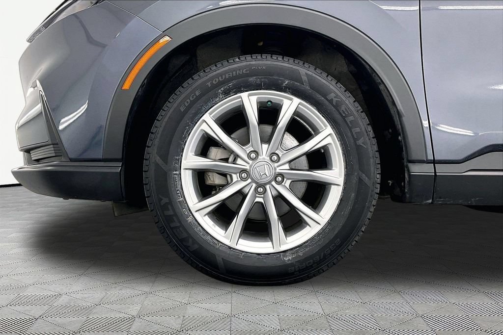 Used 2025 Honda CR-V EX image 9