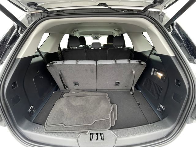 Certified 2025 Ford Explorer Active AWD/4WD image 19