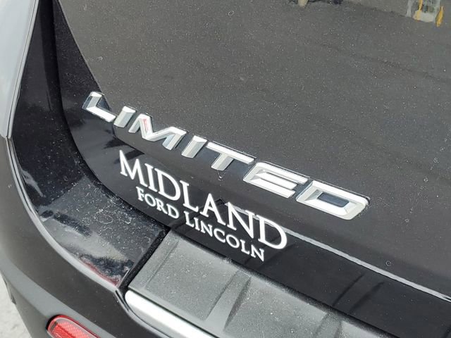 Certified 2023 Ford Explorer Limited w/ Limited Technology Package image 6