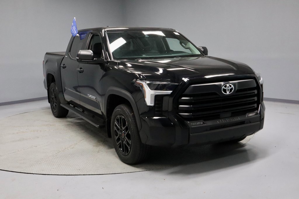 Used 2023 Toyota Tundra SR5 image 7