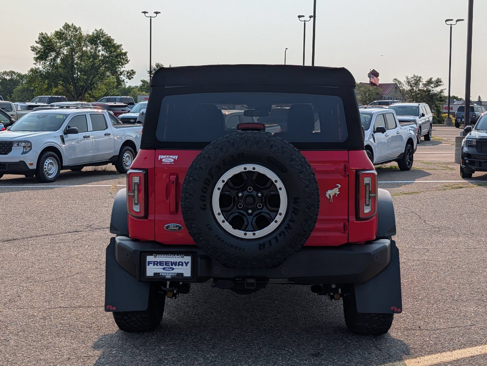 Certified 2023 Ford Bronco Outer Banks w/ Sasquatch Package AWD/4WD image 6