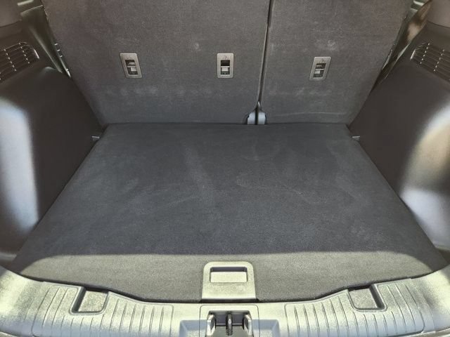 Certified 2024 Ford Escape ST-Line FWD image 33