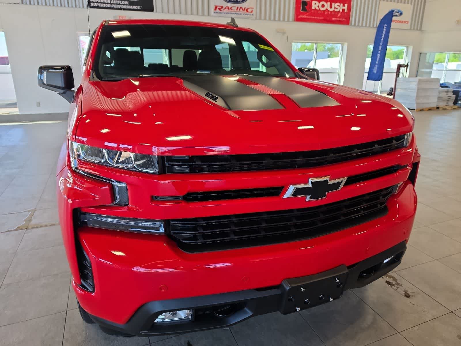 Used 2020 Chevrolet Silverado 1500 RST w/ Rally Edition AWD/4WD image 4