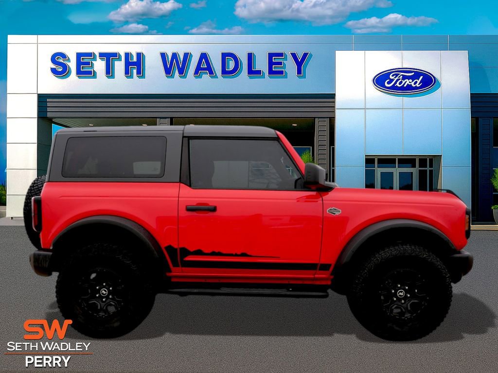 Certified 2022 Ford Bronco Wildtrak AWD/4WD image 2