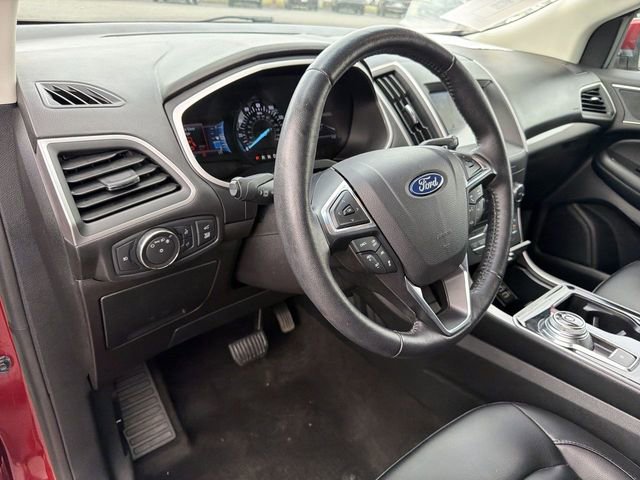 Certified 2019 Ford Edge SEL w/ Equipment Group 201A AWD/4WD image 13