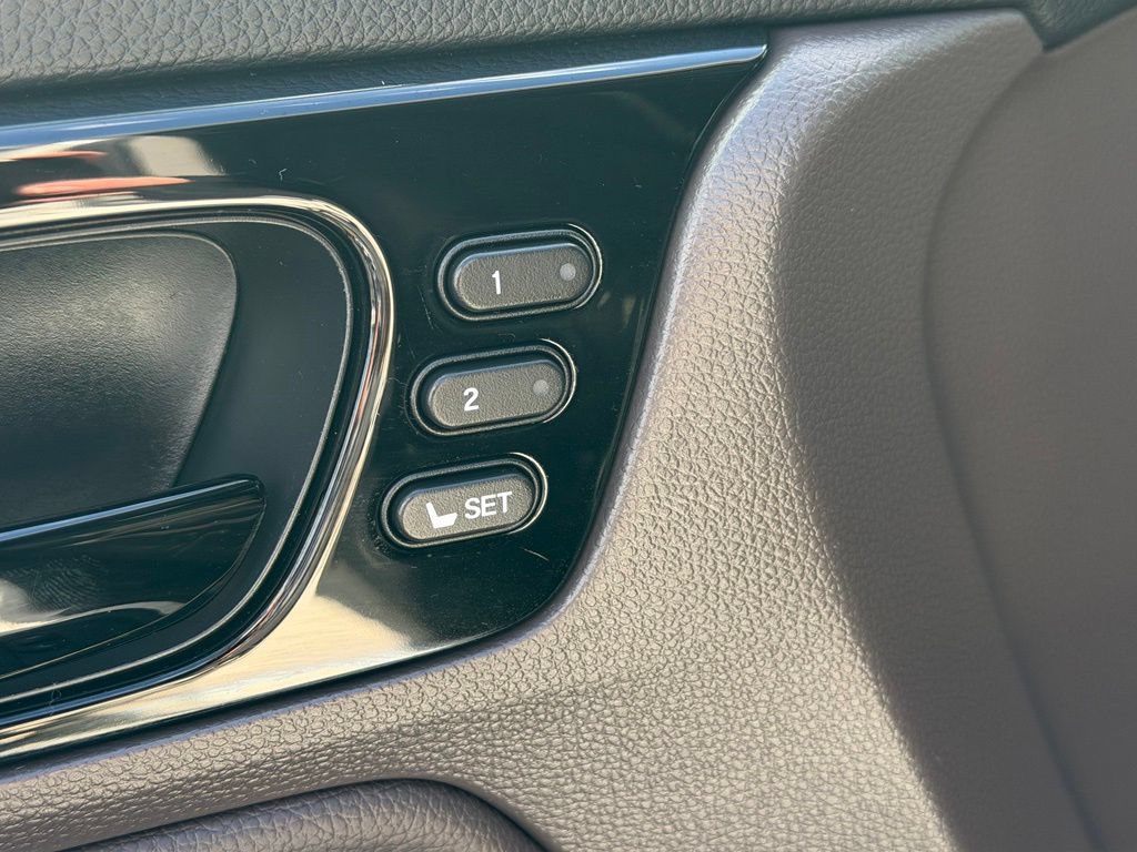 Used 2019 Honda Odyssey Elite image 30