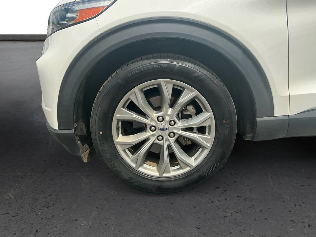 Certified 2020 Ford Explorer XLT w/ Equipment Group 202A RWD image 13