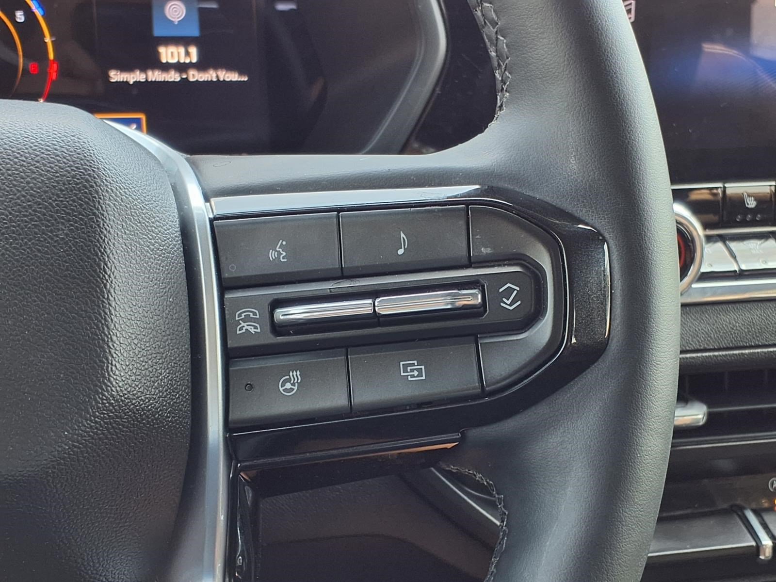 Used 2026 Chevrolet Colorado Trail Boss AWD/4WD image 22