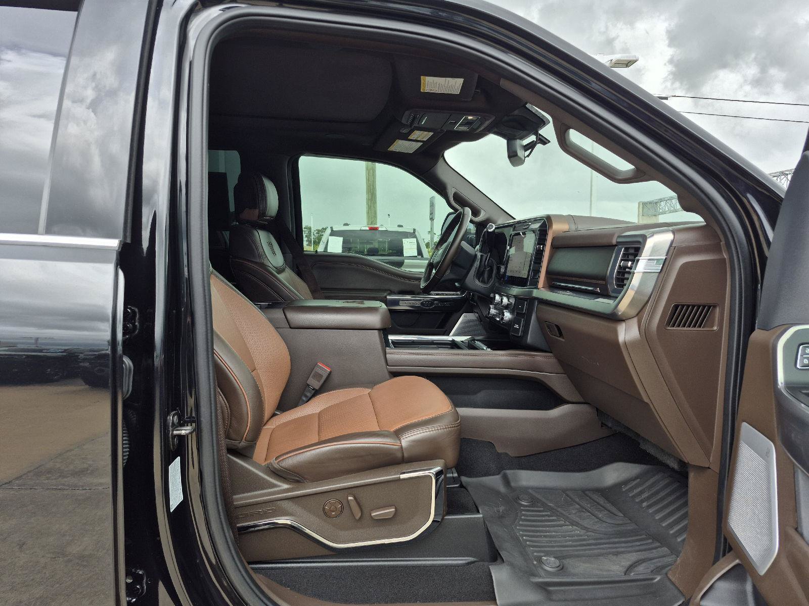Certified 2025 Ford F250 King Ranch w/ Chrome Package AWD/4WD image 13