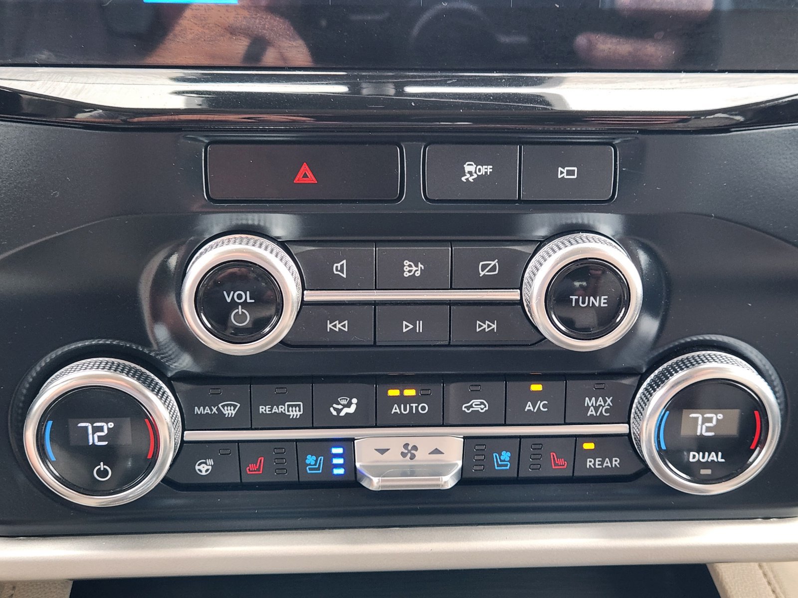 Certified 2022 Ford Expedition Max Limited RWD image 22