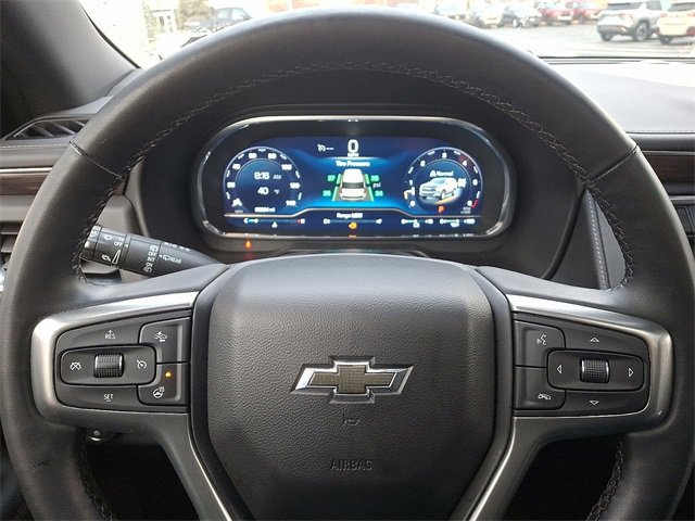 Used 2023 Chevrolet Suburban Z71 w/ Luxury Package image 22