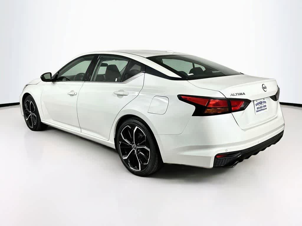Used 2024 Nissan Altima 2.5 SR FWD image 4